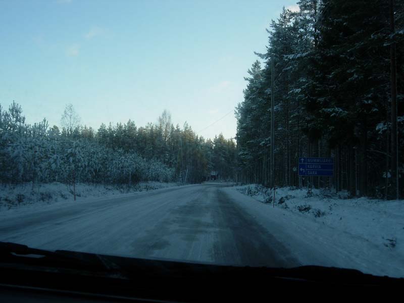 The sign says to turn left to go to Karvia, but we went straight anyway.
